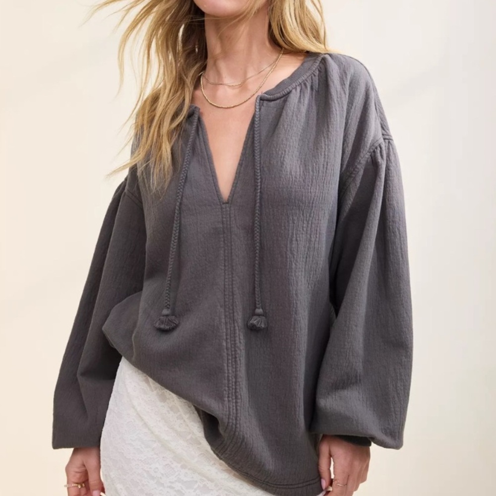 aerie Charcoal Gray Textured Peasant Pullover Hoodie